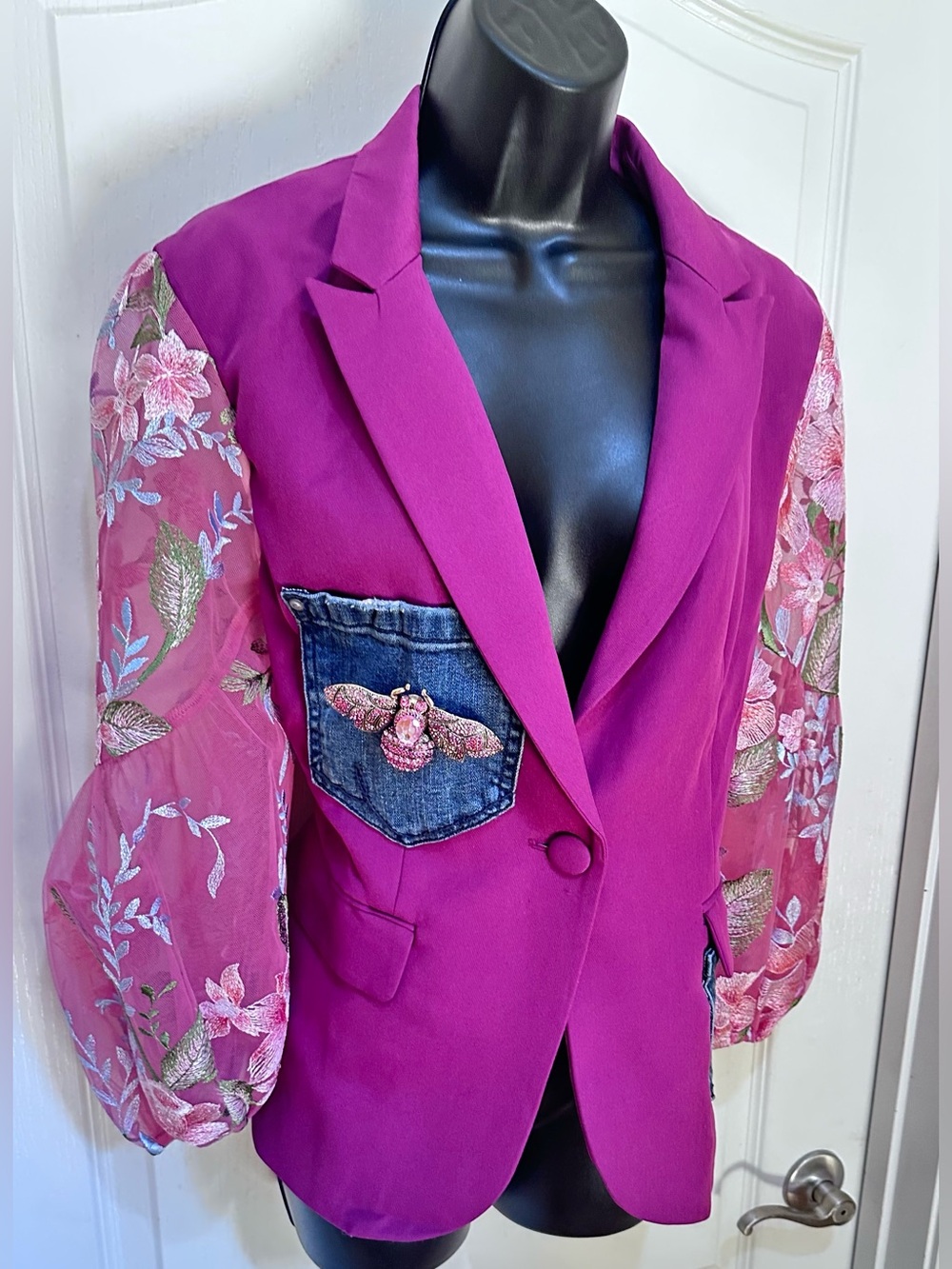 Upcycled Womens Magenta Blazer with Embroidered Sheer Floral Sleeves size L - Picture 5 of 8